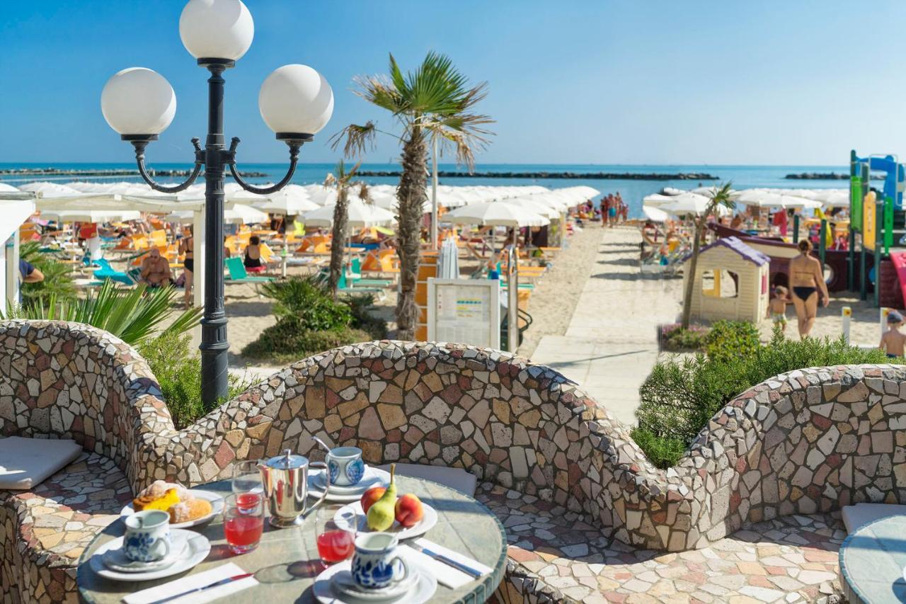 בלריה-איגאה מרינה Hotel Strand מראה חיצוני תמונה