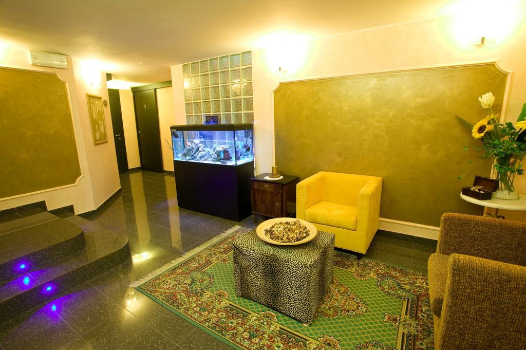בלריה-איגאה מרינה Hotel Strand מראה חיצוני תמונה